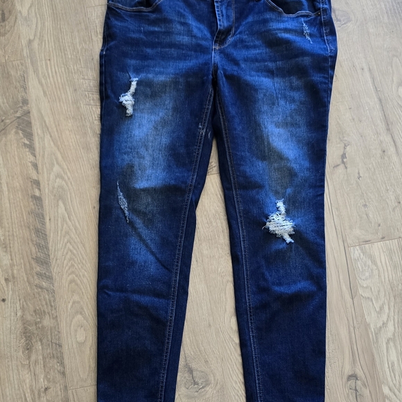 Kensie Denim - Classic Navy Distressed Skinny Jeans